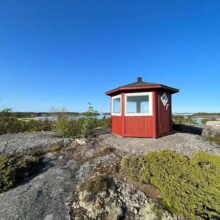 Konukevi Klobbars Gaesthem O Kökar