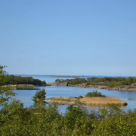 Klobbars Gaesthem O *