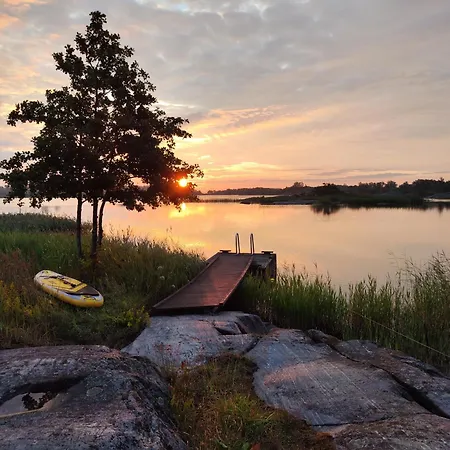 Klobbars Gästhem O * Kökar