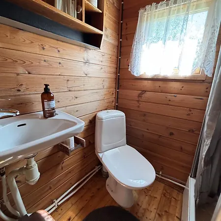 Konukevi Klobbars Gaesthem O *